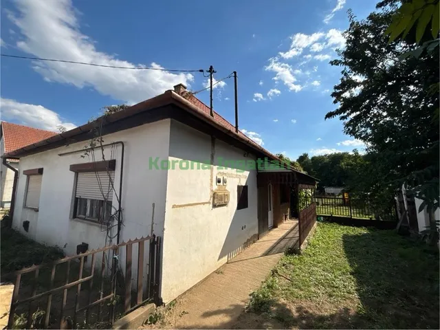 Eladó ház Székely 70 nm