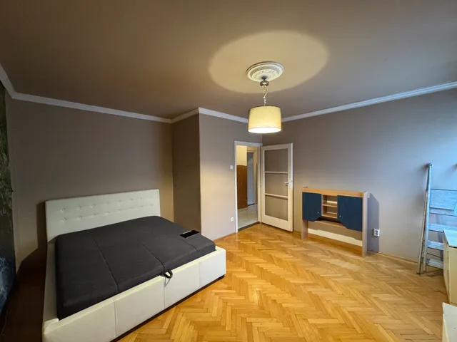 Eladó lakás Debrecen, Faraktár utca 55 nm