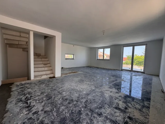 Eladó lakás Budapest XVII. kerület, Rákoscsaba-Újtelep 110 nm