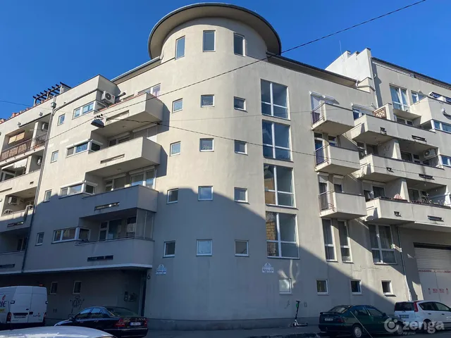 Eladó lakás Budapest VIII. kerület, Füvész kert 50 nm