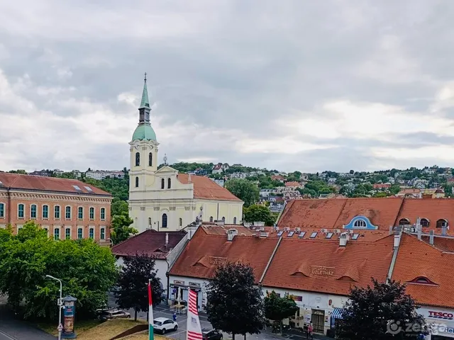 Eladó lakás Budapest III. kerület, Újlak III. ker. 29 nm