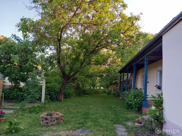 Eladó ház Aszód, Belváros 100 nm