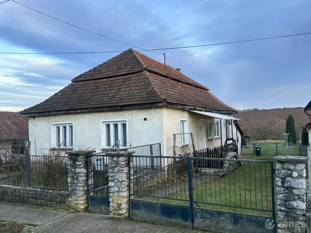 Eladó ház Büttös 85 nm