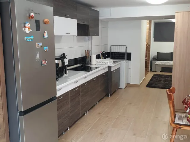 Eladó lakás Eger, Érsekkert 38 nm