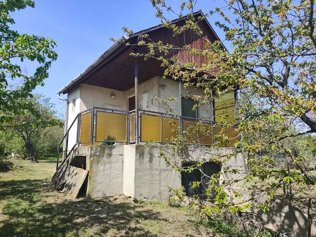 Eladó ház Iszkaszentgyörgy 35 nm