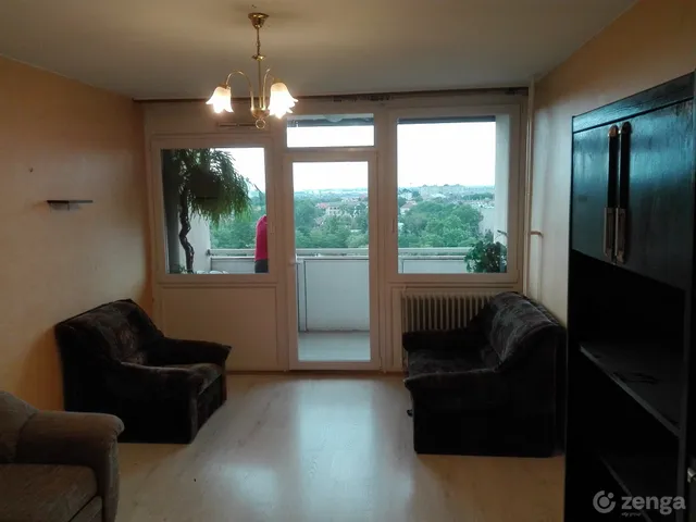 Eladó lakás Székesfehérvár, Szedreskert 32 nm