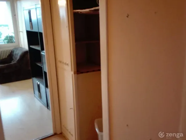 Eladó lakás Székesfehérvár, Szedreskert 32 nm