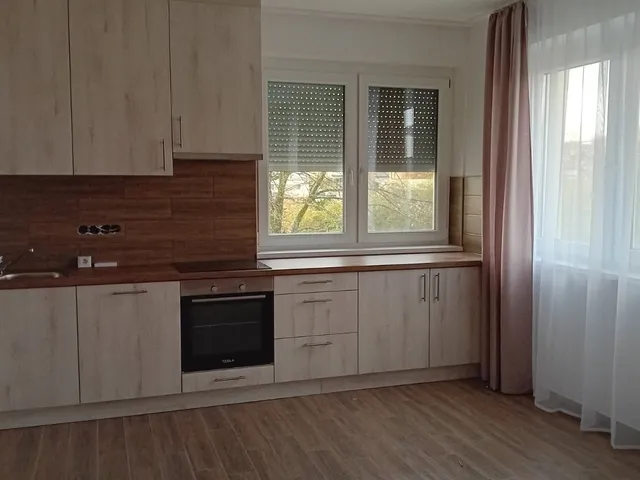 Kiadó lakás Sopron, Felsőlövérek 12 nm