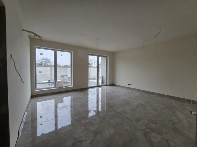 Eladó lakás Kiskunlacháza 90 nm