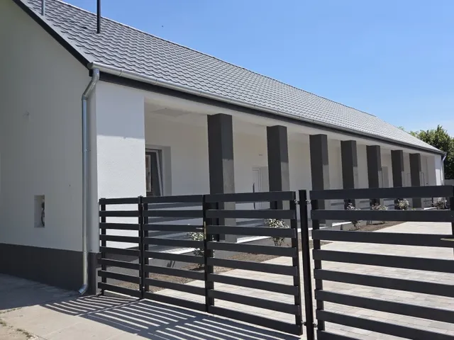 Eladó ház Kiskunlacháza 47 nm