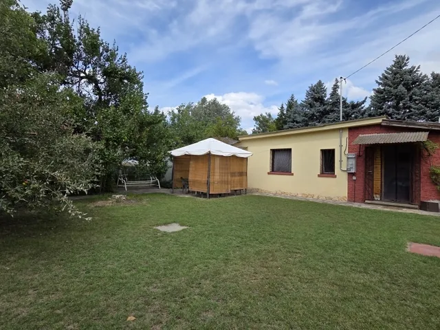 Eladó üdülő és hétvégi ház Dömsöd 40 nm