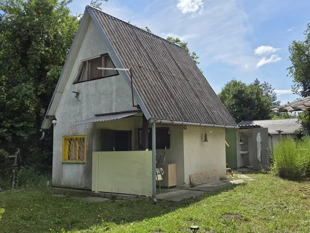 Eladó üdülő és hétvégi ház Dömsöd 32 nm