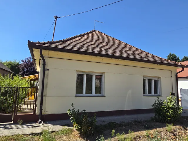 Eladó ház Kiskunlacháza 105 nm