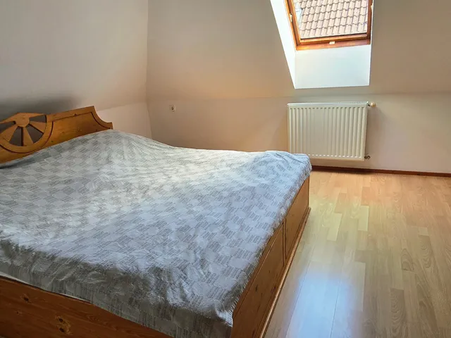 Eladó ház Alsópáhok 250 nm
