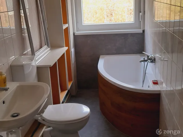 Kiadó lakás Vác, Deákvár 56 nm