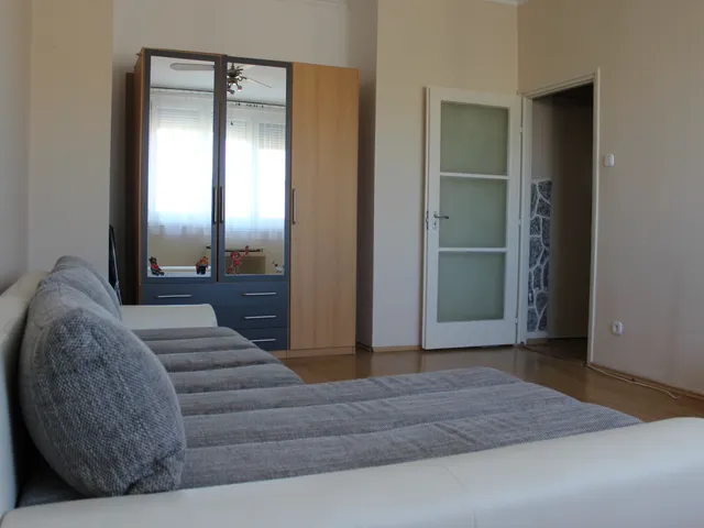 Kiadó lakás Szombathely, Derkovits-lakótelep 49 nm