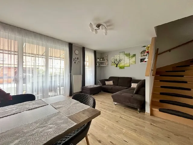 Eladó lakás Szombathely, Középhegy 87 nm