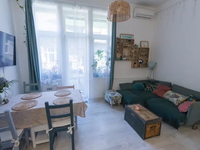 Eladó lakás Budapest VIII. kerület, Corvin negyed 83 nm