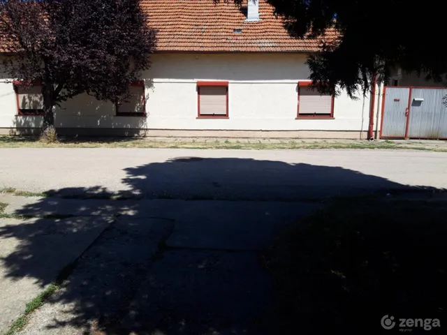 Eladó ház Békéscsaba, Erzsébethely (Jamina) 150 nm