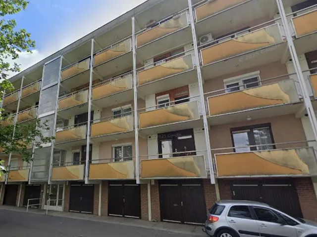 Eladó lakás Szolnok 68 nm