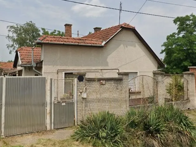 Eladó ház Cegléd 75 nm