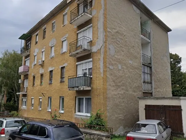 Eladó lakás Esztergom 44 nm