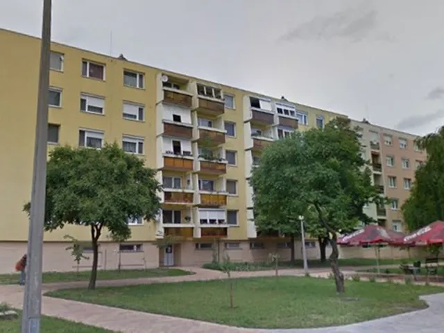 Eladó lakás Szentes 60 nm