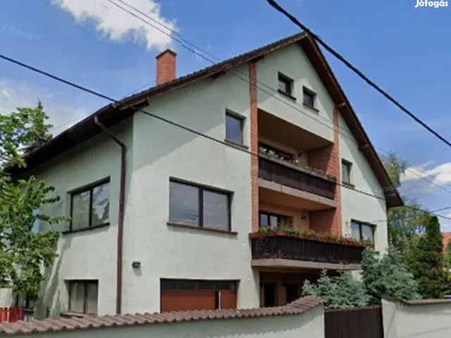 Eladó ház Budapest XVI. kerület 395 nm