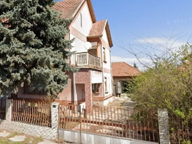 Eladó ház Csanytelek 180 nm