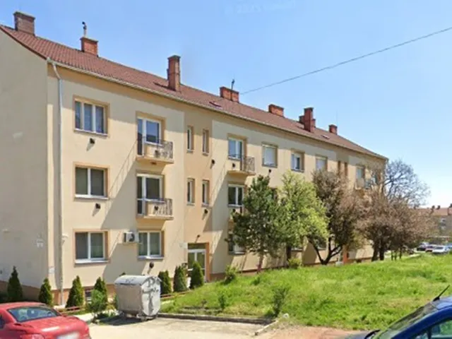Eladó lakás Várpalota 74 nm