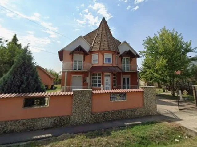 Eladó ház Ercsi 160 nm