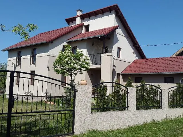 Eladó ház Gyenesdiás 180 nm