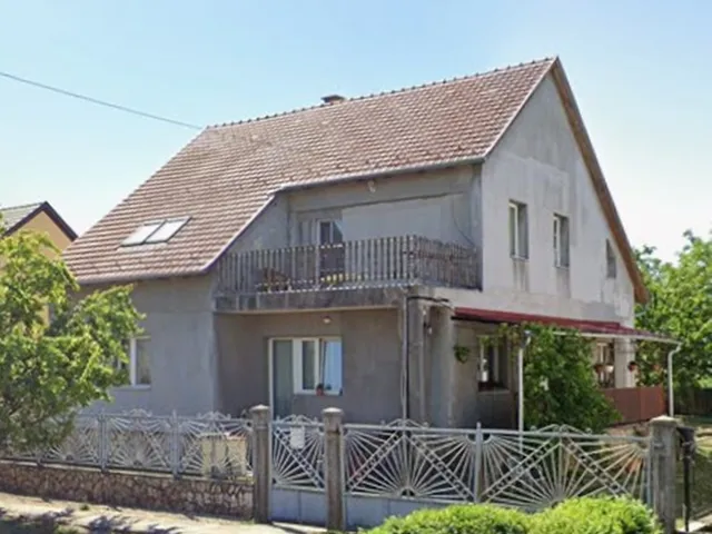Eladó ház Kóny 170 nm