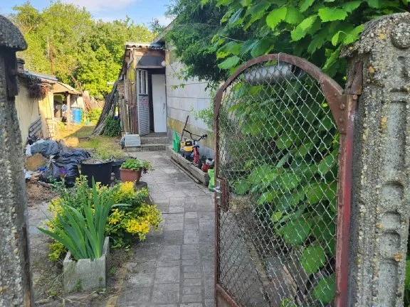 Eladó ház Majosháza 80 nm