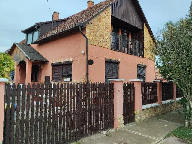 Eladó ház Hajdúszovát 120 nm