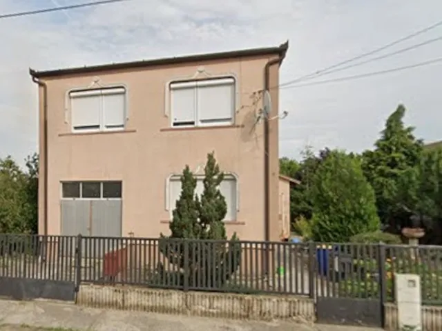 Eladó ház Cegléd 175 nm