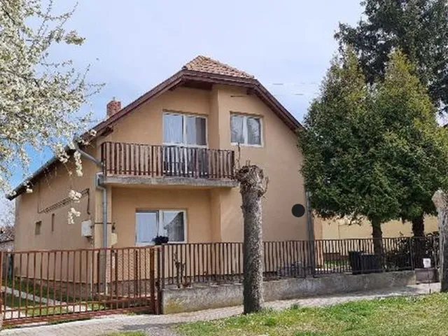 Eladó ház Siófok 160 nm