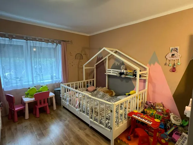 Eladó ház Darnózseli 93 nm