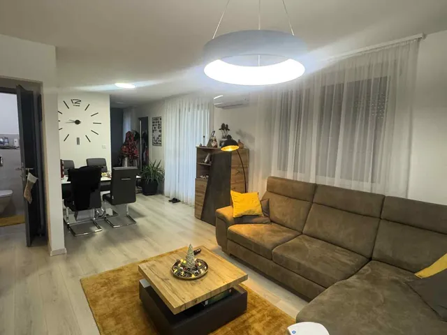 Eladó lakás Mosonmagyaróvár 63 nm