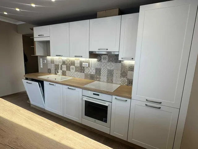 Eladó lakás Mosonmagyaróvár, Városközpont 66 nm