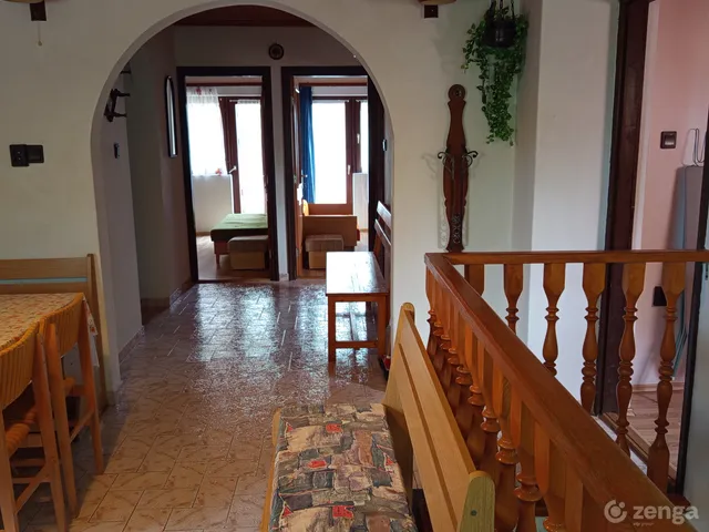 Eladó ház Siófok, Balatonkiliti 170 nm