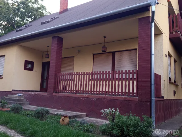 Eladó ház Siófok, Balatonkiliti 170 nm