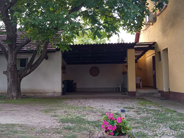 Eladó ház Siófok, Balatonkiliti 184 nm