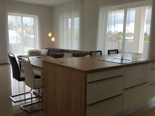Eladó ház Balatongyörök 177 nm