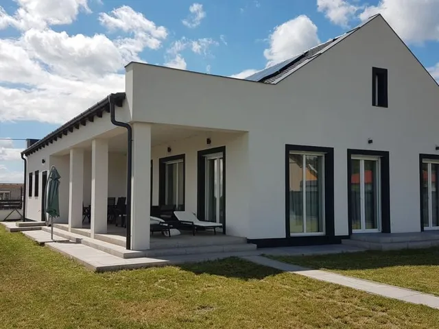 Eladó ház Balatongyörök 177 nm