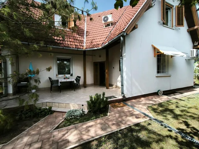Eladó ház Vonyarcvashegy 90 nm