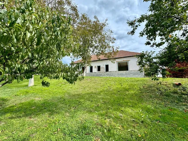 Eladó ház Zalaegerszeg 211 nm