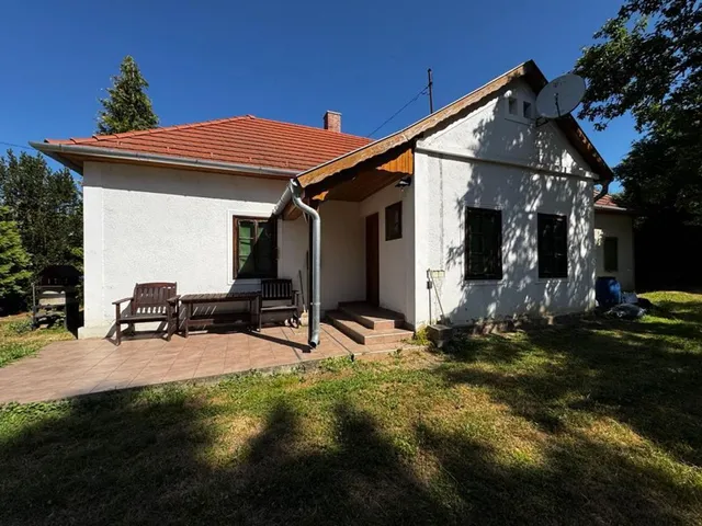 Eladó ház Magyarszombatfa 90 nm