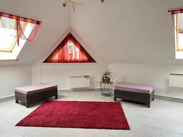Eladó kereskedelmi és ipari ingatlan Zalaegerszeg, Vorhota 100 nm
