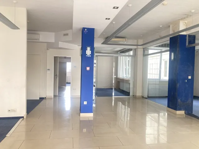 Eladó kereskedelmi és ipari ingatlan Zalaegerszeg, Belváros 150 nm